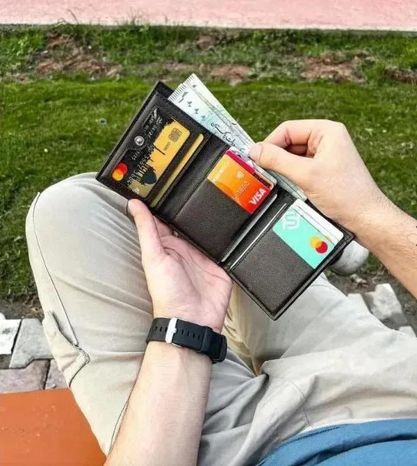 Men's Tri-Fold Leather Wallet Black Brown